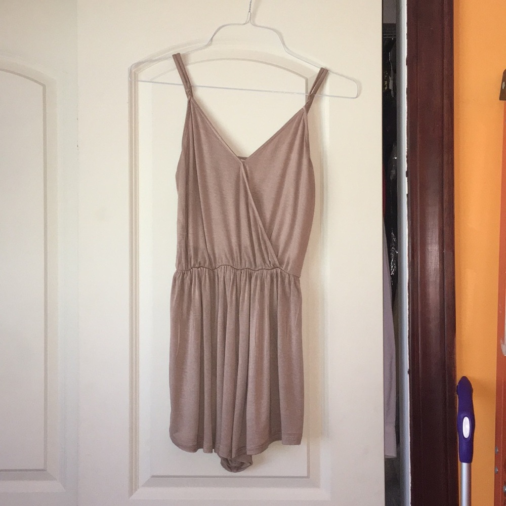 tan romper